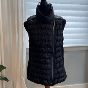 Women's Calvin Klein Black Asymmetrical Puffer Vest